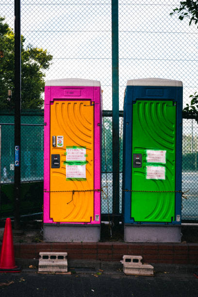 Porta potty delivery and setup in Laguna Woods, CA